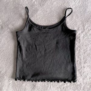 NWOT 🖤 Cropped Tank Top